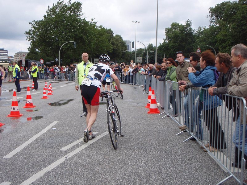 Triathlon Hamburg 208